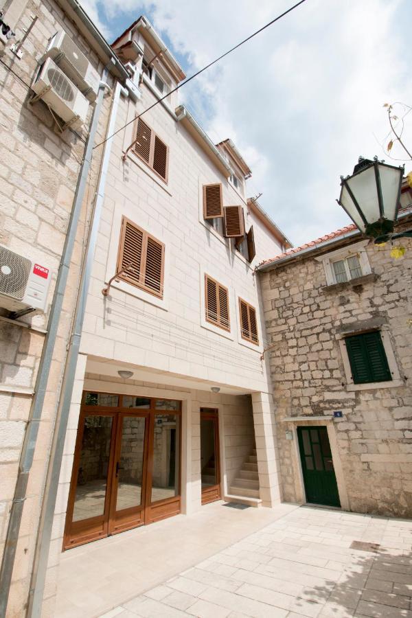 City Center Lux Apartment "Tonci" Omiš Εξωτερικό φωτογραφία
